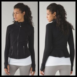 Lululemon Hustle in your Bustle Jacket SZ 8